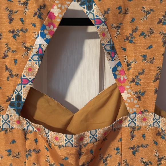 Modcloth NWOT Sleeveless Mustard Yellow Small Dress with Cutout in back - Picture 12 of 13